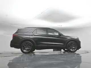 Ford Explorer 2023 AWD ST 4dr SUV