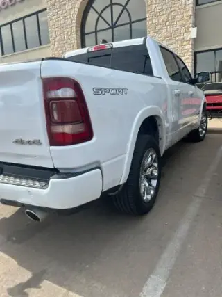 Ram 1500 2021 4x4 Laramie 4dr Crew Cab 5.6 ft. SB Pickup