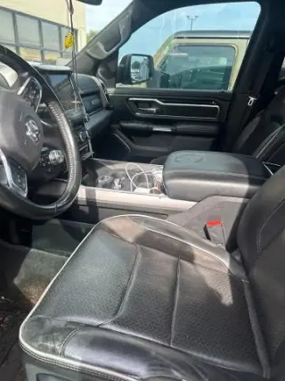 Ram 1500 2021 4x4 Laramie 4dr Crew Cab 5.6 ft. SB Pickup