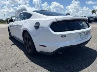 Ford Mustang 2021 EcoBoost 2dr Fastback