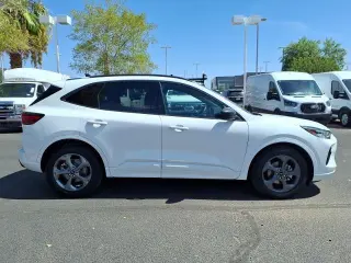 Ford Escape 2023 ST-Line 4dr SUV