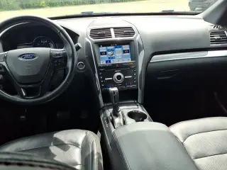 Ford Explorer 2019 AWD Sport 4dr SUV