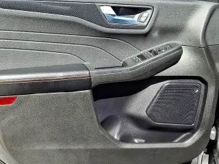 Ford Escape 2024 con tracción en las cuatro ruedas ST-Line 4dr SUV