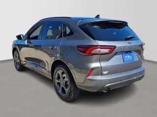 Ford Escape 2024 con tracción en las cuatro ruedas ST-Line 4dr SUV