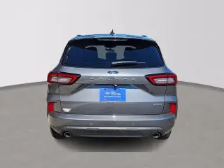 Ford Escape 2024 con tracción en las cuatro ruedas ST-Line 4dr SUV