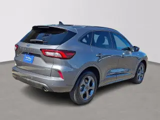 Ford Escape 2024 con tracción en las cuatro ruedas ST-Line 4dr SUV