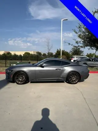 Ford Mustang 2024 EcoBoost Premium 2dr Fastback