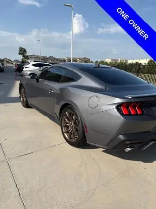 Ford Mustang 2024 EcoBoost Premium 2dr Fastback