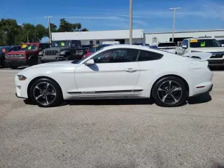 Ford Mustang 2019 EcoBoost 2dr Fastback