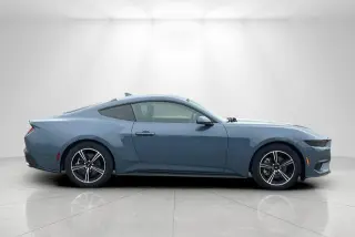 Ford Mustang 2025 EcoBoost 2dr Fastback