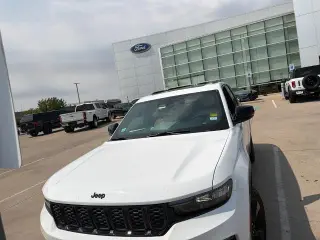 Jeep Grand Cherokee 2025 4x4 Limited 4dr SUV