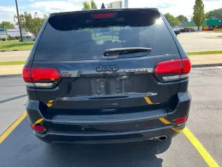 Jeep Grand Cherokee 2019 4x4 Laredo 4dr SUV
