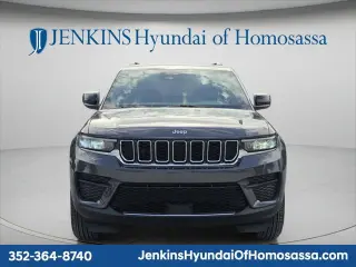 Jeep Grand Cherokee 2024 4x2 Laredo 4dr SUV