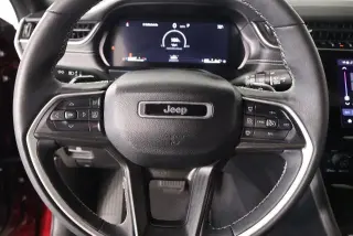 Jeep Grand Cherokee 2024 4x4 Laredo 4dr SUV