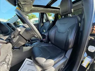 Jeep Cherokee 2020 4x4 Limited 4dr SUV