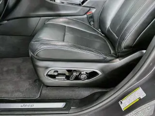 Jeep Grand Cherokee L 2022 4x2 Overland 4dr SUV