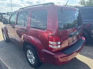 Jeep Liberty 2012 4x4 Sport 4dr SUV