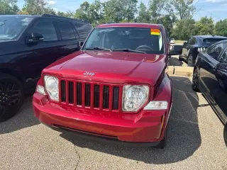 Jeep Liberty 2012 4x4 Sport 4dr SUV