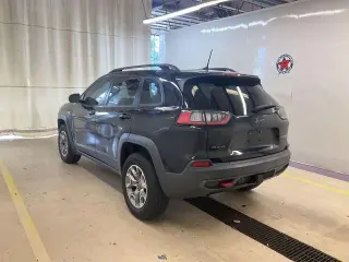 Jeep Cherokee 2020 4x4 Trailhawk 4dr SUV