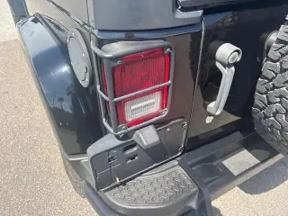 Jeep Wrangler Unlimited 2017 4x4 Sahara 4dr SUV