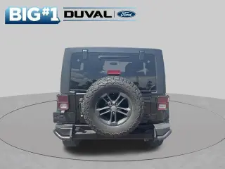 Jeep Wrangler Unlimited 2017 4x4 Sahara 4dr SUV
