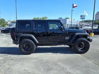 Jeep Wrangler Unlimited 2015 4x4 Sport 4dr SUV