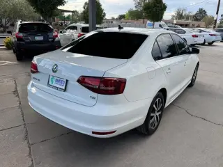 2017 Volkswagen Jetta 1.4T SE 6A
