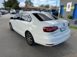 2017 Volkswagen Jetta 1.4T SE 6A