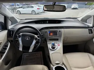 2012 Toyota Prius 5dr HB One (Natl)