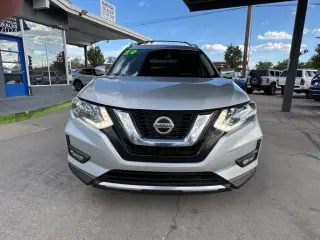 2020 Nissan Rogue AWD SV