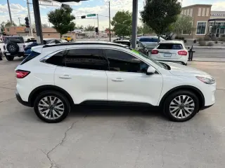 2020 Ford Escape Titanium AWD