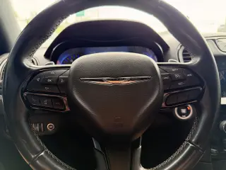2017 Chrysler 300