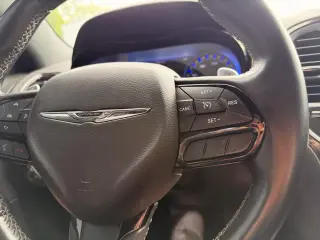 2017 Chrysler 300