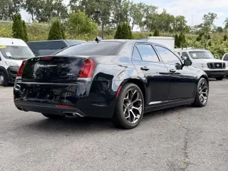 2017 Chrysler 300