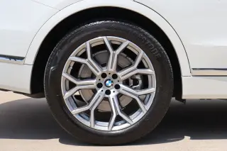 2022 BMW X7