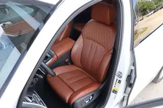 2022 BMW X7