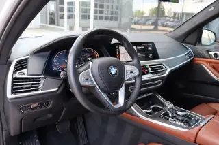 2022 BMW X7