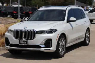 2022 BMW X7