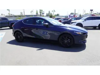 2025 Mazda Mazda3 Hatchback