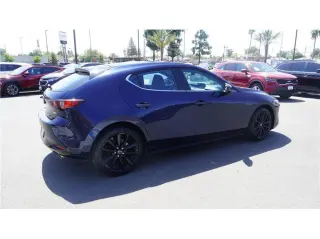 2025 Mazda Mazda3 Hatchback