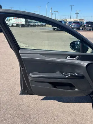 2023 Kia K5