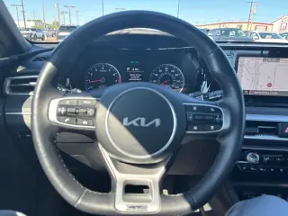 2023 Kia K5