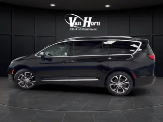2025 Chrysler Pacifica