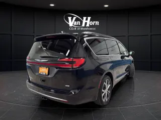 2025 Chrysler Pacifica