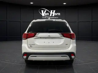 2020 Mitsubishi Outlander