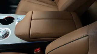 2025 Genesis GV80