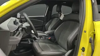 2025 Ford Mustang Mach-E