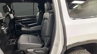 2023 Jeep Wagoneer