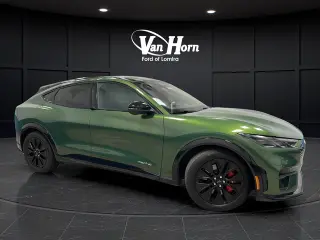 2025 Ford Mustang Mach-E