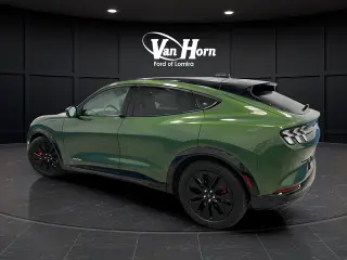 2025 Ford Mustang Mach-E